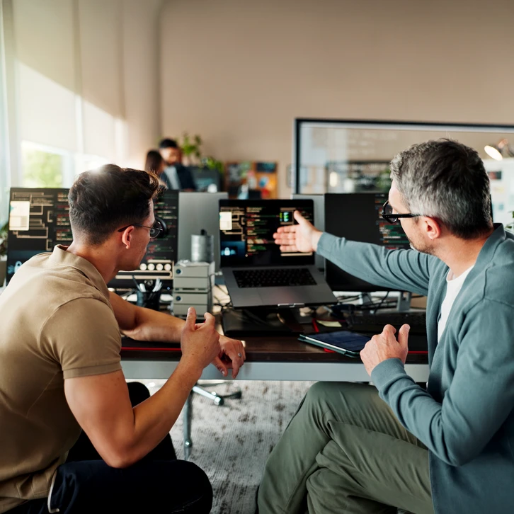 Un ordinateur bizarre avec un clavier